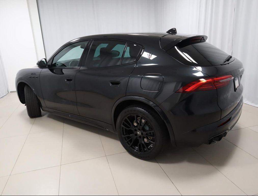 new 2025 Maserati Grecale car, priced at $65,995