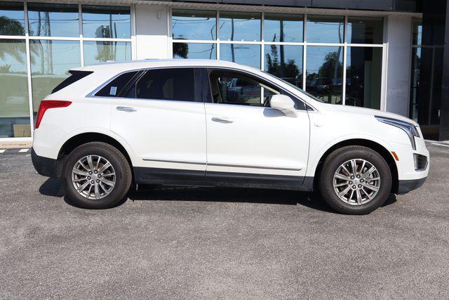 used 2017 Cadillac XT5 car, priced at $13,986