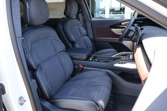 new 2026 Lincoln Nautilus car, priced at $78,519