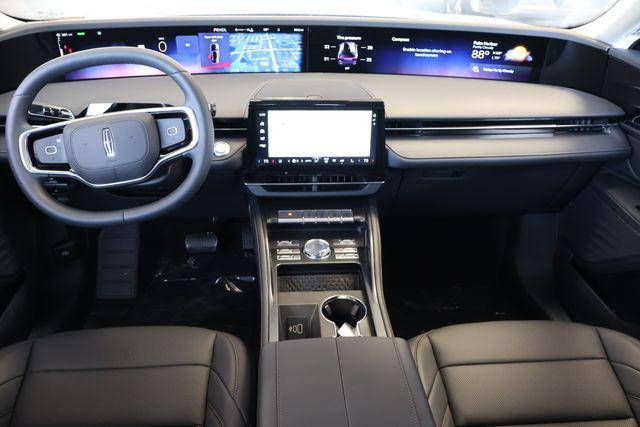 new 2026 Lincoln Nautilus car, priced at $57,286