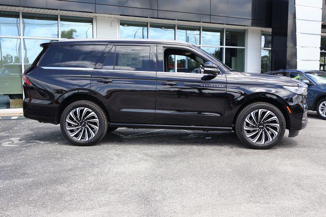 new 2026 Lincoln Navigator car, priced at $124,209