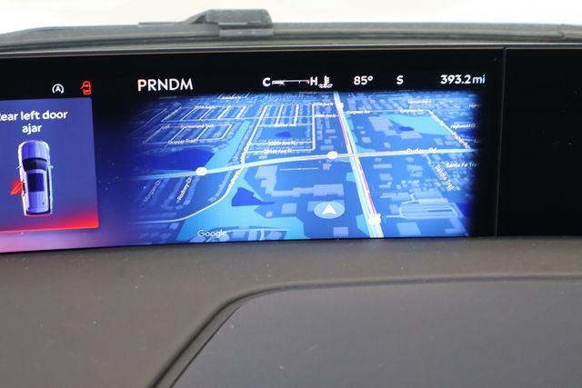 new 2025 Lincoln Navigator car, priced at $101,493