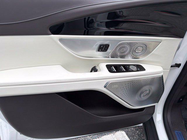 new 2026 Lincoln Nautilus car, priced at $73,151