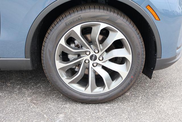 new 2026 Lincoln Aviator car, priced at $61,497
