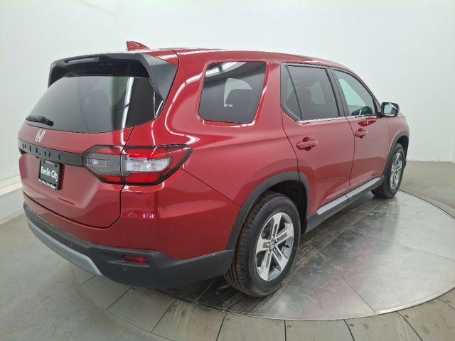used 2025 Honda Pilot car, priced at $40,808