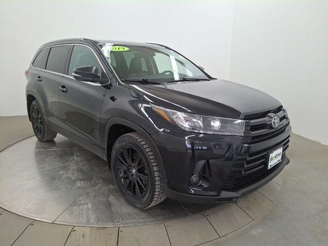 used 2019 Toyota Highlander car, priced at $22,583