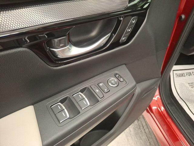 used 2023 Honda CR-V car, priced at $30,732