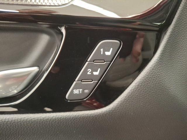 used 2023 Honda CR-V car, priced at $30,732