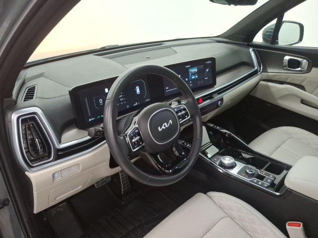 used 2025 Kia Sorento Hybrid car, priced at $36,990