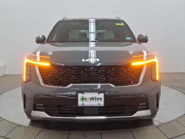 used 2025 Kia Sorento Hybrid car, priced at $36,990
