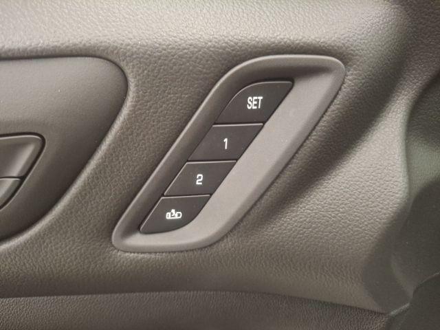 used 2023 GMC Acadia car, priced at $28,886