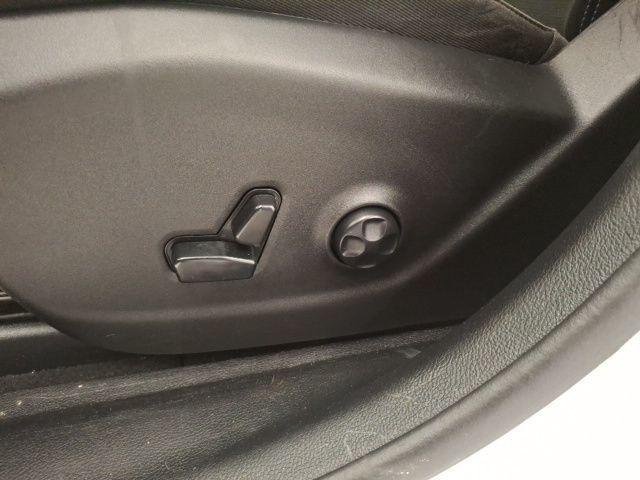 used 2021 Jeep Cherokee car, priced at $18,251