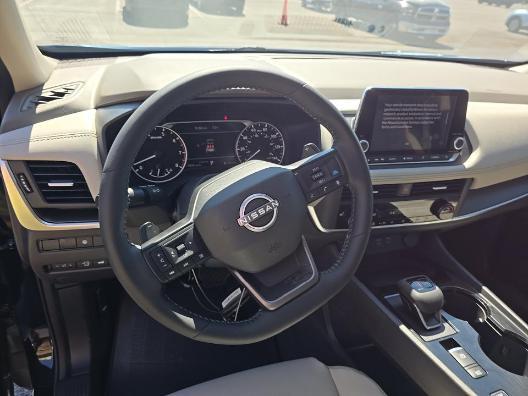 used 2025 Nissan Rogue car, priced at $25,571