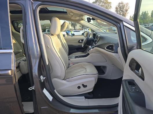 used 2021 Chrysler Pacifica car, priced at $32,756