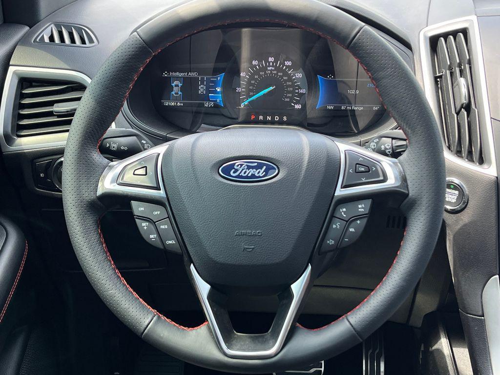 used 2024 Ford Edge car, priced at $34,505