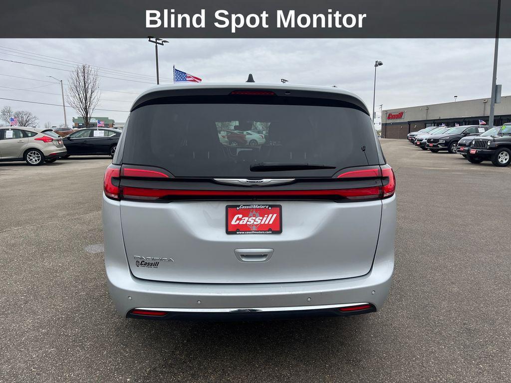 used 2024 Chrysler Pacifica car, priced at $29,488
