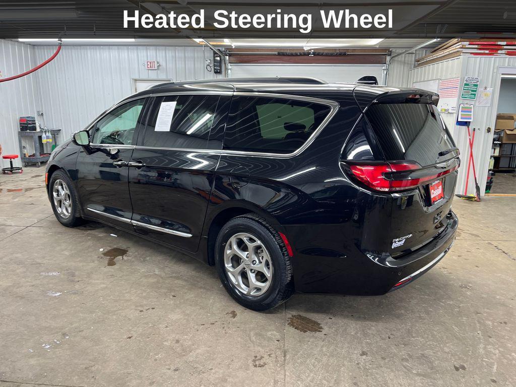 used 2023 Chrysler Pacifica car, priced at $25,867