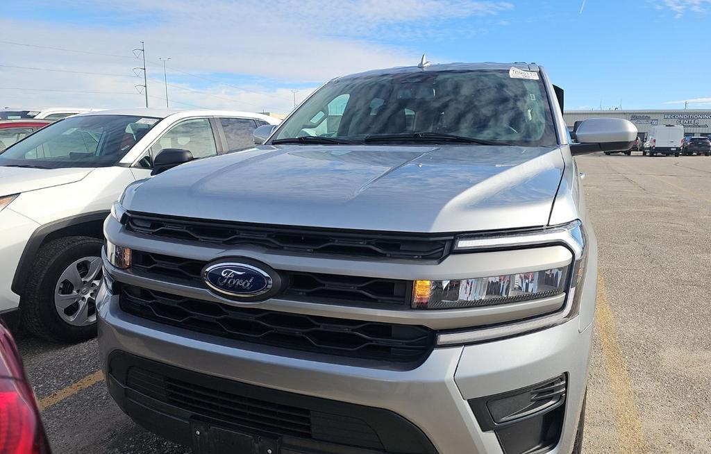 used 2024 Ford Expedition car, priced at $45,497