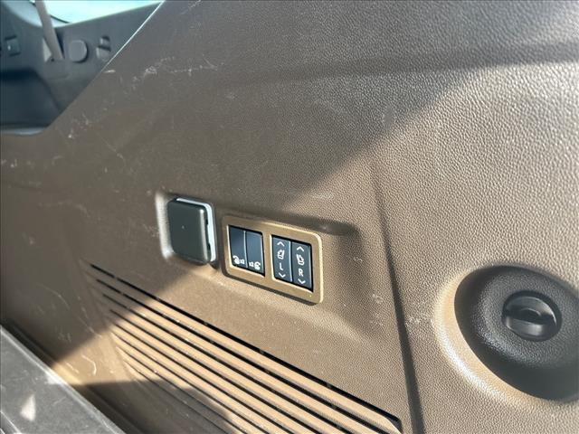 used 2024 GMC Yukon XL car, priced at $69,824