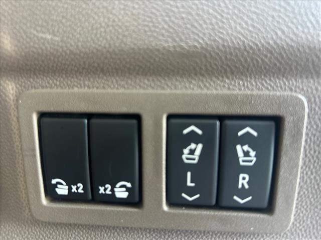 used 2024 GMC Yukon XL car, priced at $69,824