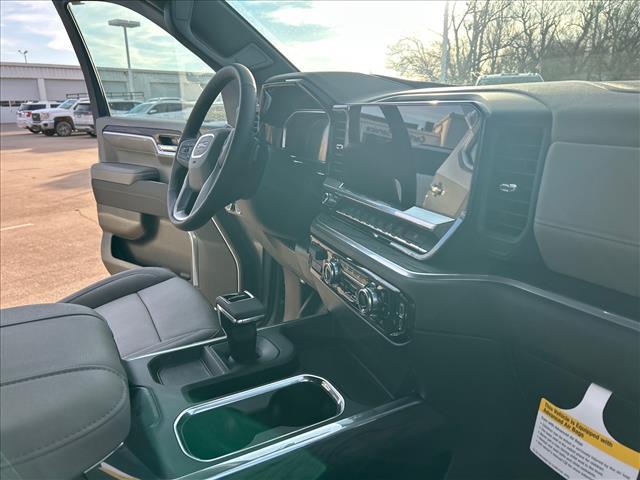 new 2026 GMC Sierra 1500 car, priced at $62,250