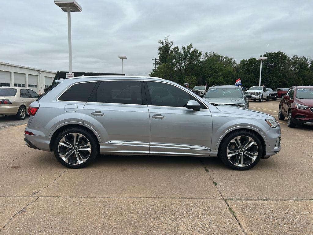used 2020 Audi Q7 car, priced at $26,875