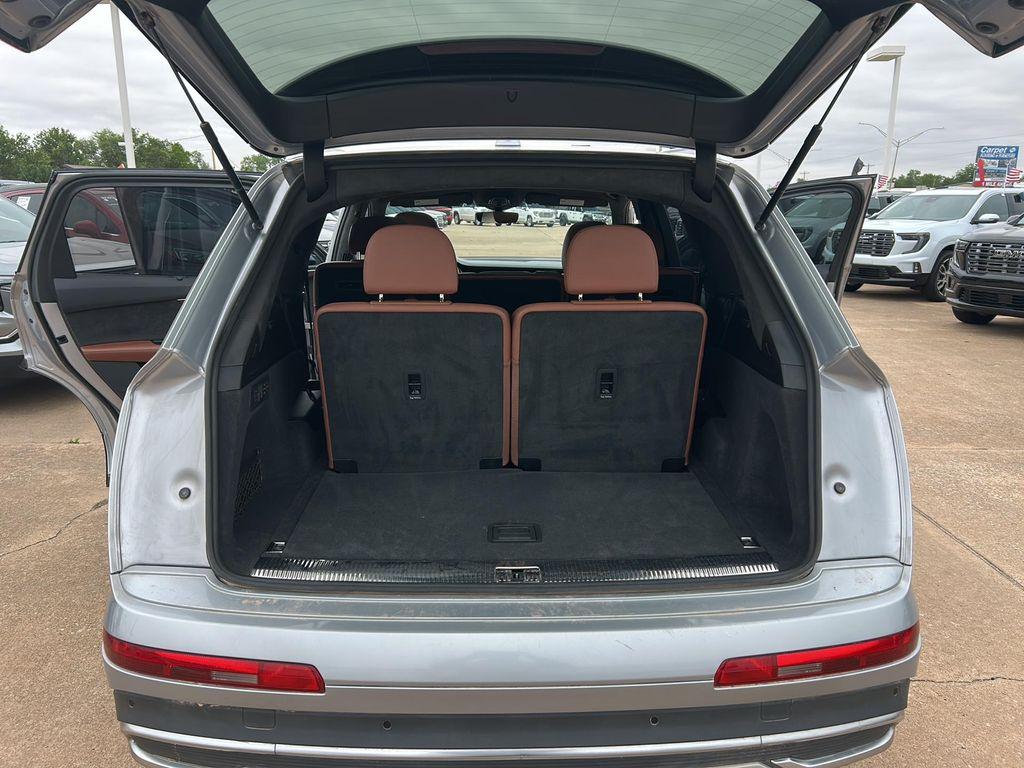 used 2020 Audi Q7 car, priced at $26,875