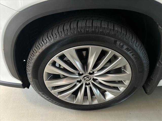 used 2022 Toyota Highlander car, priced at $39,475