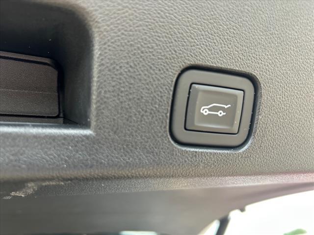 used 2025 GMC Acadia car, priced at $36,950