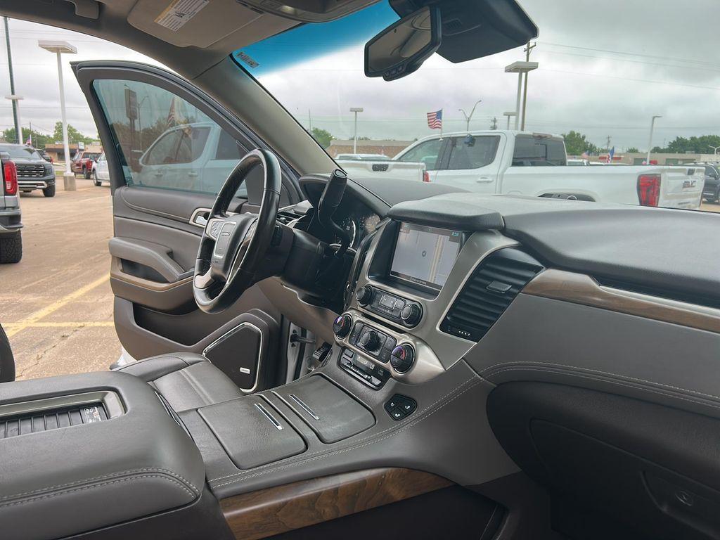 used 2020 GMC Yukon car, priced at $32,875