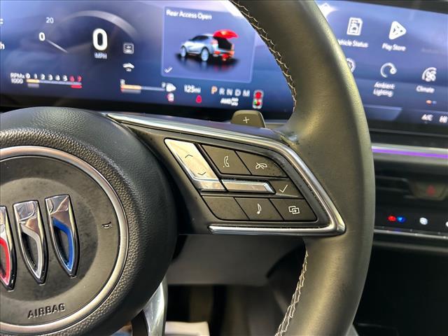 used 2025 Buick Envision car, priced at $29,823