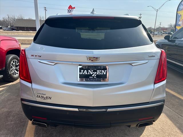 used 2017 Cadillac XT5 car, priced at $10,817