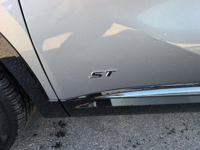 new 2026 Buick Envision car, priced at $46,500