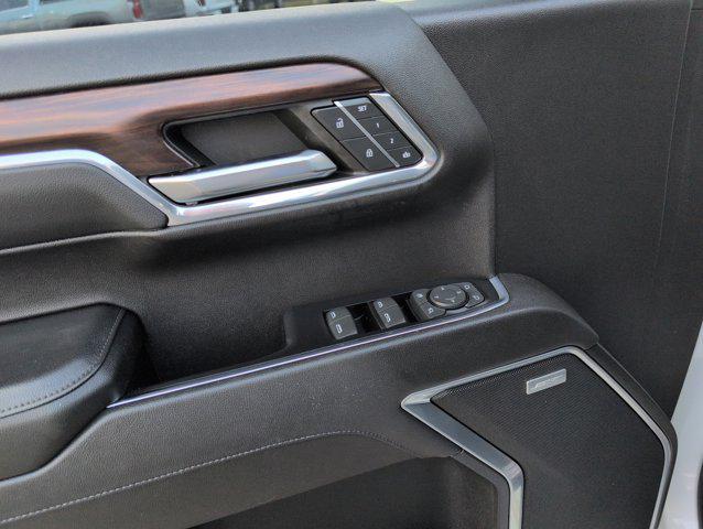 used 2022 GMC Sierra 1500 car, priced at $41,990