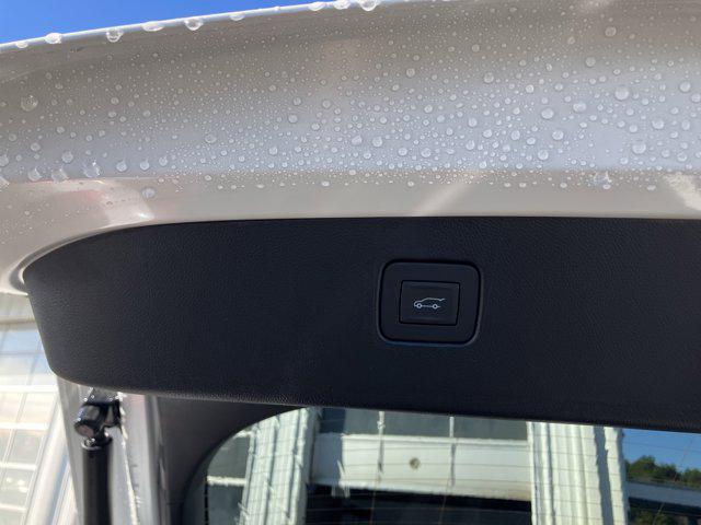 new 2026 Buick Envista car, priced at $27,125