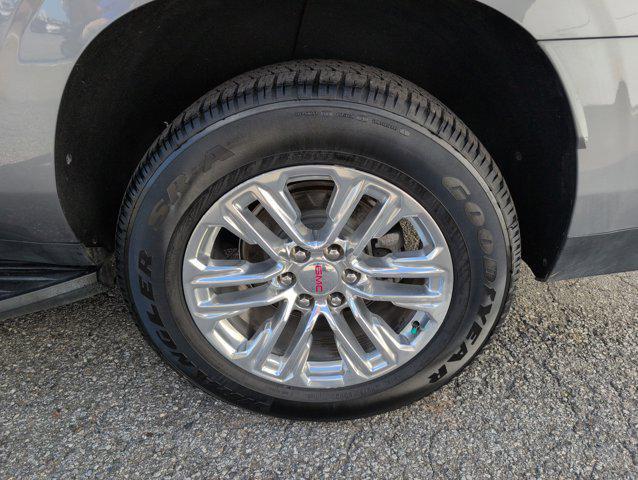 used 2021 GMC Yukon XL car, priced at $38,490