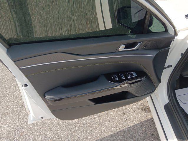 used 2025 Kia K5 car, priced at $31,889