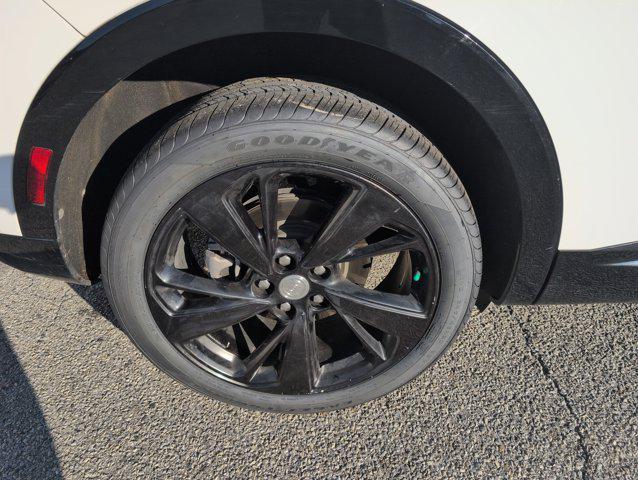 used 2021 Buick Envision car, priced at $19,990