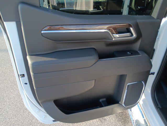 new 2026 GMC Sierra 1500 car, priced at $46,039