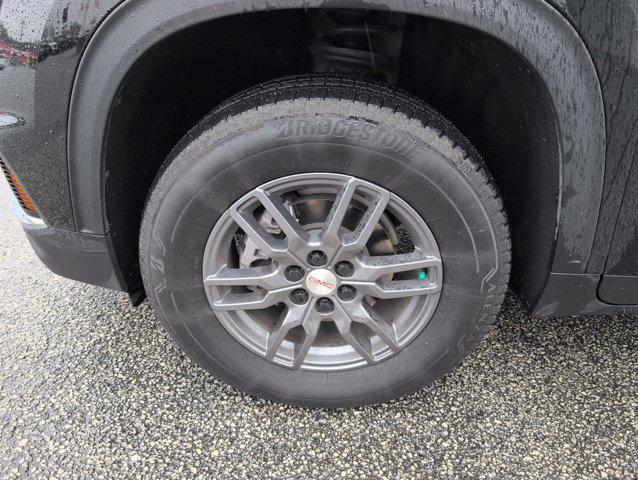 used 2025 GMC Acadia car, priced at $33,990