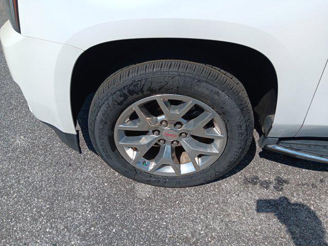 used 2017 GMC Yukon car, priced at $27,990