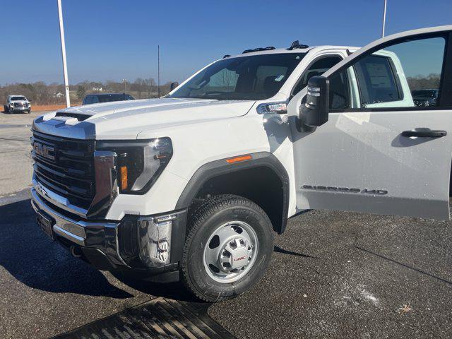 new 2026 GMC Sierra 3500 car, priced at $67,170