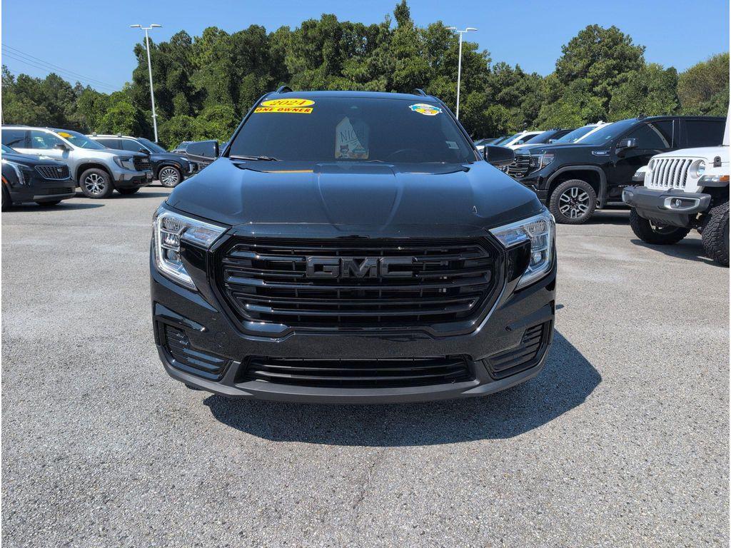 used 2024 GMC Terrain car, priced at $25,389