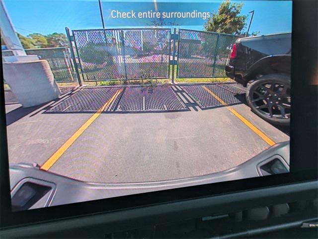 new 2025 Jeep Gladiator car, priced at $41,964