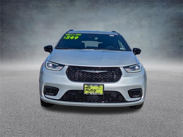 new 2026 Chrysler Pacifica car, priced at $47,214