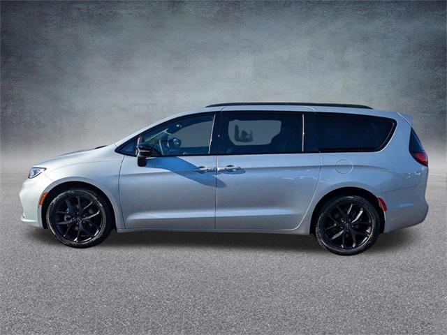 new 2026 Chrysler Pacifica car, priced at $47,214