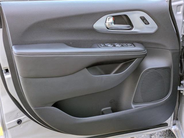 new 2026 Chrysler Pacifica car, priced at $47,214