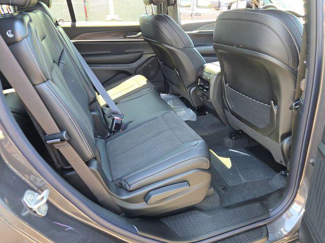 new 2026 Jeep Grand Cherokee L car, priced at $44,914