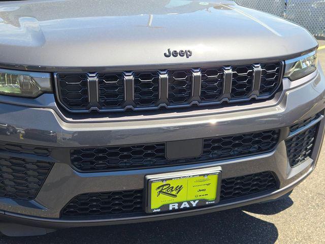 new 2026 Jeep Grand Cherokee L car, priced at $44,914