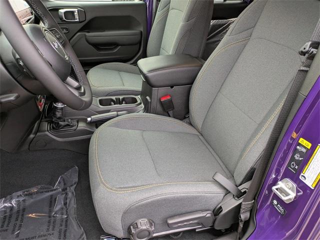 new 2026 Jeep Gladiator car, priced at $47,962